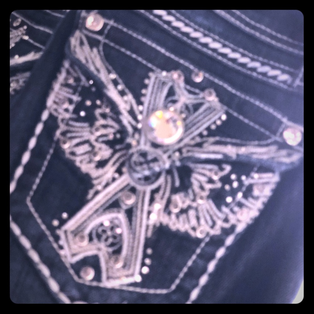 Grace in LA bootcut. Beautifully designed!